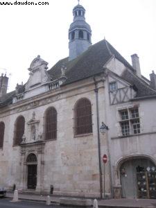 Beaune
