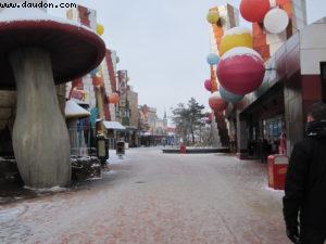 Disneyland Paris sous la neige