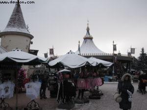 Disneyland Paris sous la neige