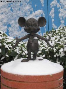 Disneyland Paris sous la neige