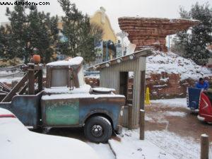 Disneyland Paris sous la neige