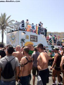 La parade de la Gaypride - Maspalomas - Semaine des Fiertés - Gran Canaria 