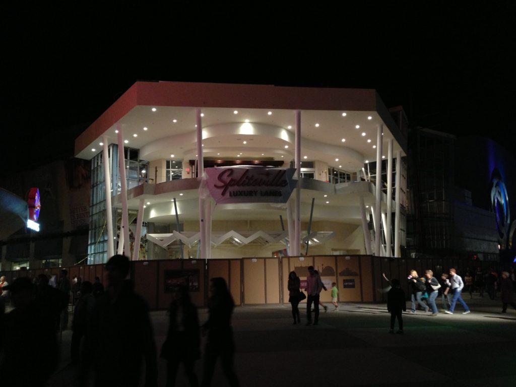 Futur Bowling - Downtown Disney - Walt Disney World