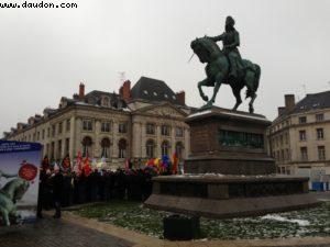 Manif pour l'égalité des droits au mariage - Orléans