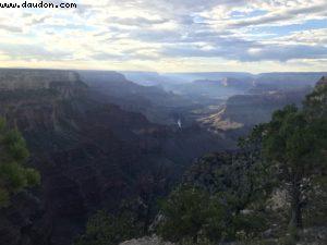 Balade sur la rive Sud (est) - Grand Canyon Village