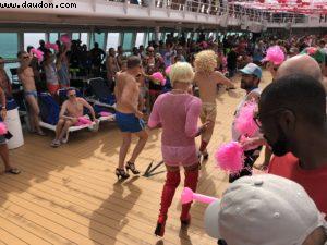 Ladies Tea Dance - Notre première 'The Cruise' (La Démence) (à bord du Sovereign) 