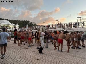 Classic Disco T-Dance - Silver Spirit - Atlantis Siversea Cruise