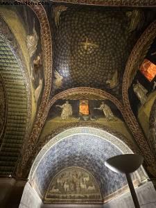 Mausolee du Galla Puacidia- Ravenne, Italie