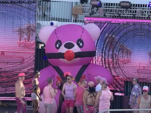 Pink party - Atlantis Tropical America cruise