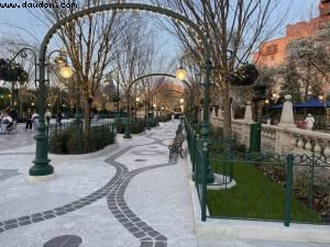 Avant-Premiere Disney Adventure World Park - Disneyland Paris