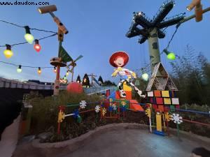 Avant-Premiere Disney Adventure World Park - Disneyland Paris
