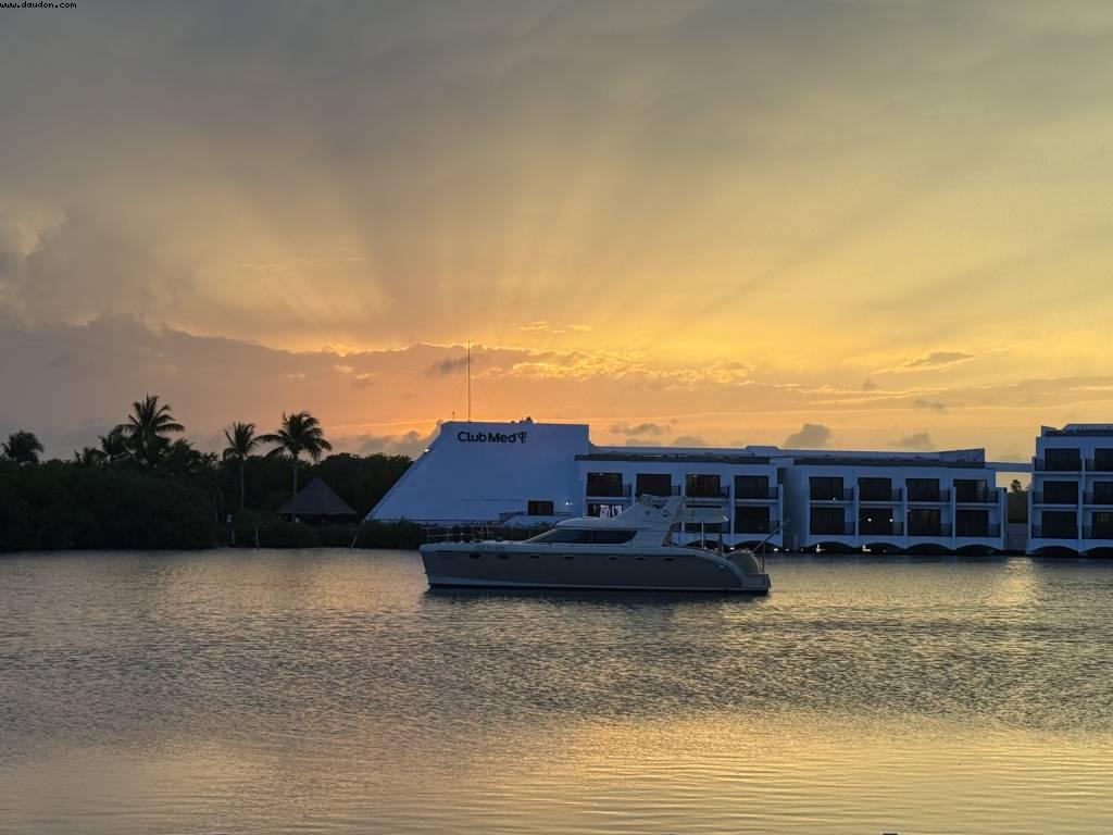 Atlantis - Club Med - Cancun, Mexico