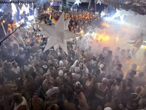 White party - Celebrity Equinoxe - La Demence cruise